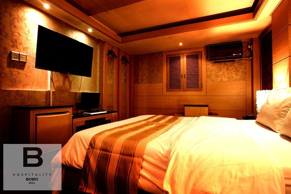 Bobo Hotel Hongdae Сеул Екстериор снимка