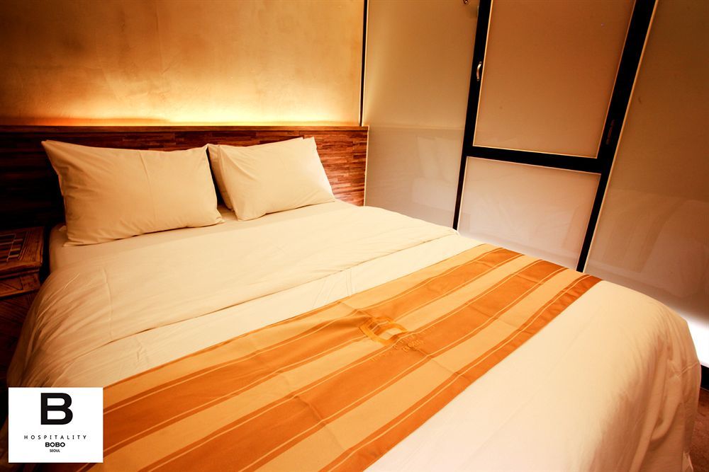 Bobo Hotel Hongdae Сеул Екстериор снимка