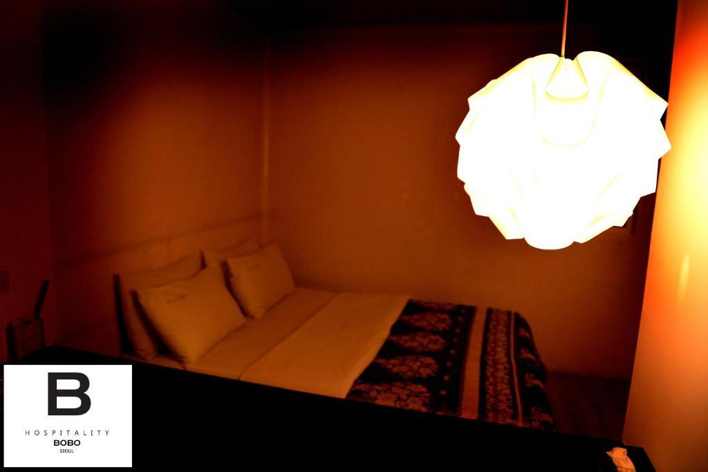 Bobo Hotel Hongdae Сеул Стая снимка